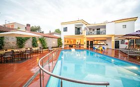 Elia Hotel Apartmentsapts